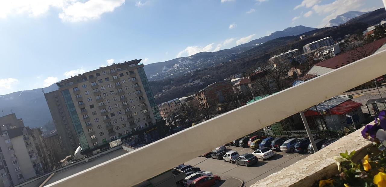 Spectacular Apartment In Skopje, City Mall Area Exterior photo