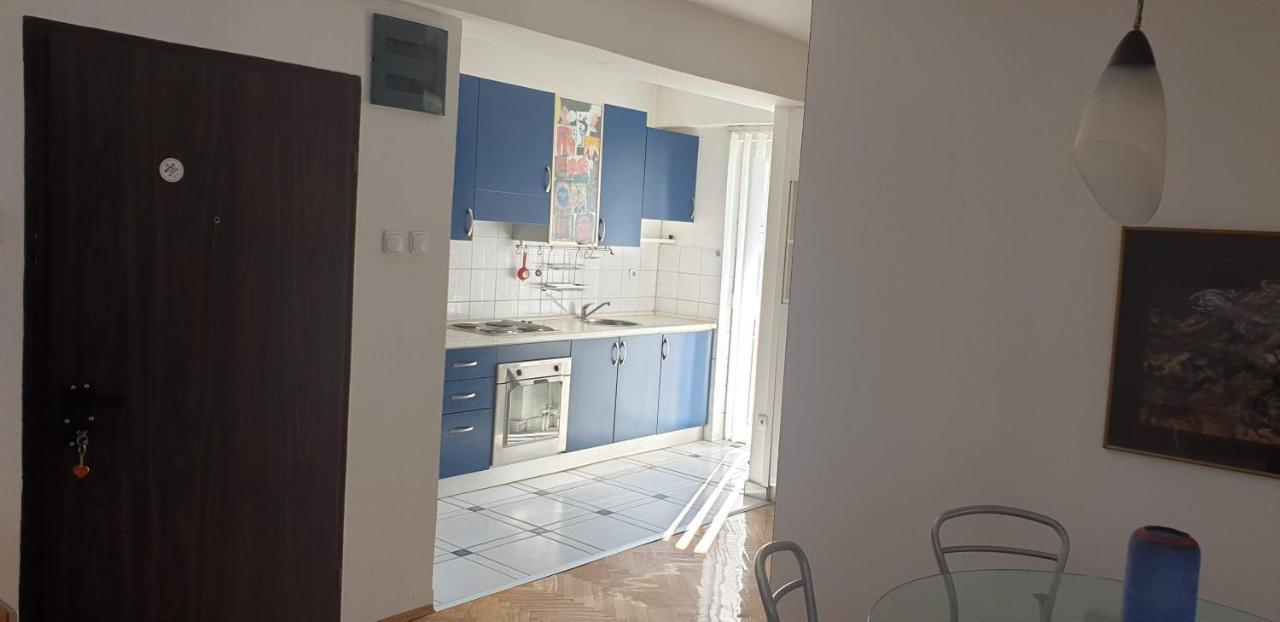 Spectacular Apartment In Skopje, City Mall Area Exterior photo